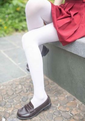 欧美居家女模写真_4K在线观看高清