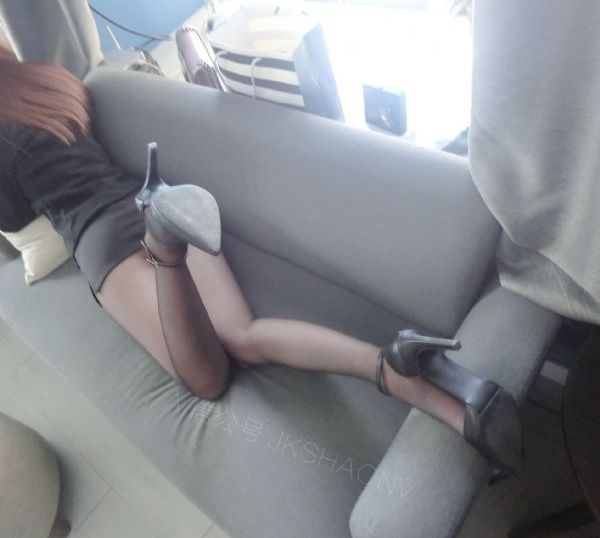 欧美气质女孩_4K免费观看视频